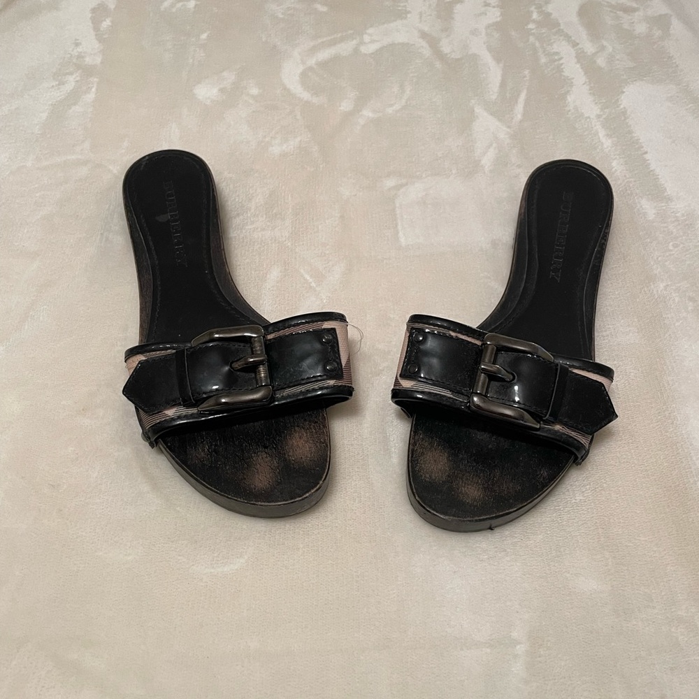 Burberry black wooden sandals